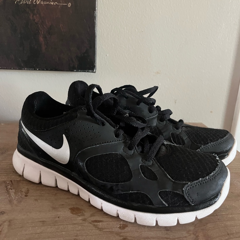 Black and White Athletic‎ Sneakers